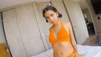 Genç Ve Baştan Çıkarıcı Latin Model, Iyi Donanımlı Casting Direktörüyle Tanıştıktan Sonra Anal Seks Için Sabırsızlanıyor