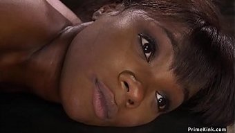 Irklararası Bdsm: Kartaldaki Siyah Tanrıça Esaretini Açıyor