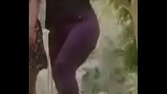 Seksi Hintli Kadınlar Tahrik Edici Videoda