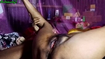 Hintli Güzel Şişman Kadınlar Anita'Nın Ilk Anal Zevk Deneyimi