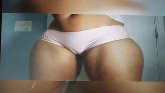 Amerikan Pornosunda Geniş Kalçalar Ve Doğal Göğüsler