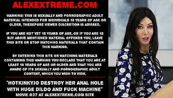 Aşırı Sapık Jo, Büyük Bir Dildo Ve Sikiş Makinesiyle Aşırı Zevki Keşfediyor, Bu Da Prolapslı Bir Anal Deneyime Yol Açıyor.