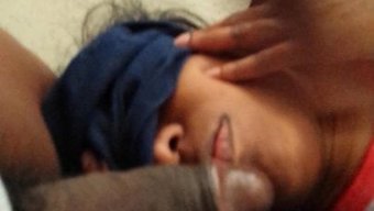 Şehirde Afrikalı-Amerikalı Kadın