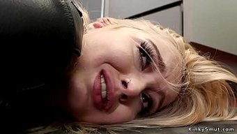 Bdsm Kölesi, Hakim Doktordan Anal Eğitim Alıyor