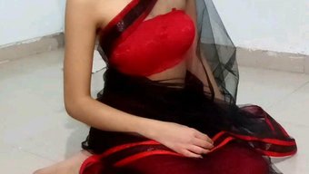 Hintli Hizmetçi, Işvereninden Sert Anal Ve Oral Tedavi Alıyor