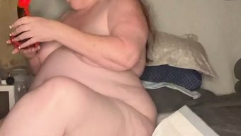 Bu Olgun Güzel Şişman Kadınlarla Yeni Bir Vibratör Deneyin