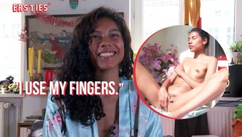 Caroline'In Solo Oyununun Yakın Çekimi, Amında Brezilya Bayrağı Olan Bir Amatör.