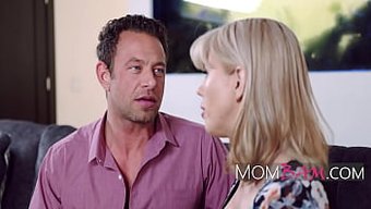 Olgun Çalışan Amber Chase, Kocasını Bir Iş Arkadaşıyla Aldatıyor