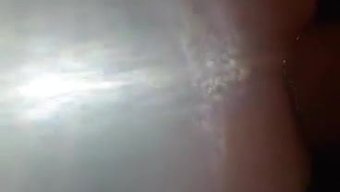 Islak Ve Vahşi Bir Masajda Fisting Ve Parmaklama