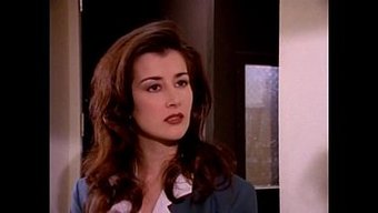 Erotik Tam Film: Julie Strain'In Başrolde Olduğu Büyücü 2