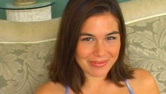 Ashley Blue, Üçlü Bir Eğlencede Yer Alıyor