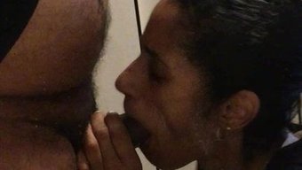 Neredeyse Dişsiz: Siyah Ve Afrika Temalı Bir Video