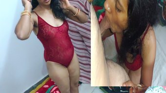 Bikinili Seksi Hint Bhabhi, Sevgilisiyle Yaramaz Oluyor