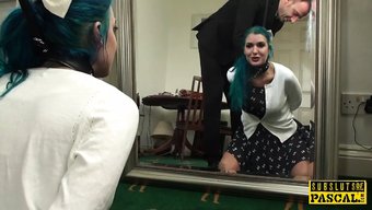 Ingiliz Itaatkar, Yoğun Anal Oyunla Irklararası Üçlü Deneyimliyor