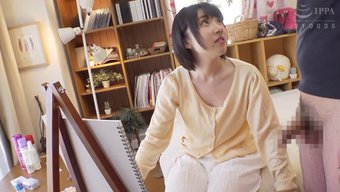 Japon Genç Kızın Oral Becerileri Creampie'Ye Yol Açıyor