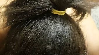 Dolgun Kıvrımlara Sahip Yaşlı Kadın Büyük Siyah Yarrağın Tadını Çıkarıyor