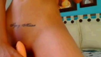 Muhteşem Latin Göğüslü Bebek Web Kamerasında