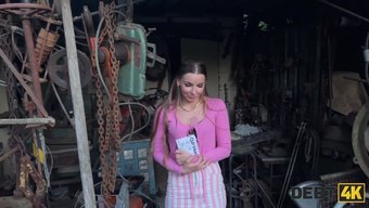 Arina Shy'Nin Steve Q Ile Arka Bahçe Kaçamağı Kadın Boşalmasıyla Sona Eriyor