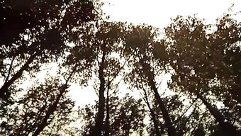 Vintage'Den Ilham Alan Duygusallık