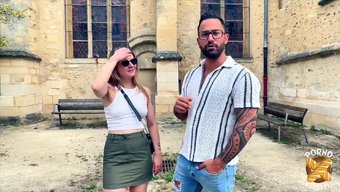 Hiro Maeti, Muhteşem Kalçalı Sarışın Cat In Mini'Yi Sikişle Dağıttı.