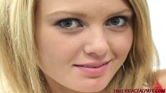 Fitness Tutkunu Emily Evermoore, Iyi Donanımlı Bir Siyah Adamla Irklararası Seksin Tadını Çıkarıyor