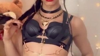 Transseksüel Eskort Hizmetleri: Büyük Yaraklı Latin Kadınlarla Pov Karşılaşmaları