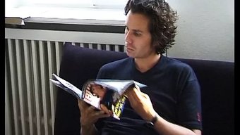 Alman Üvey Annesinin Yeni Sevgilisi Yatakta Tatmin Edici Bir Performans Sergiliyor