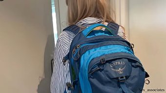 Üvey Annenin Üvey Oğluyla Paylaştığı Otel Odası, Yasak Bir Tutkuya Yol Açıyor.