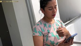 Üvey Anne Emily Fox'Tan En Ateşli Doğum Günü Hediyesi.