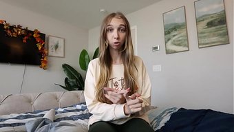 Tatlı Üvey Kız Kardeş Breezy Bri, Üvey Babasını Baştan Çıkarıp Amını Doldurtuyor.