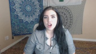 Genç Ve Yaramaz Bir Yardımcı