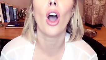 Avrupalı Güzellik Paige Turnah'In Poposu Ve Mastürbasyon Talimatları