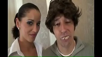 Angel Dark Ve Torbe'Nin Yetişkin Filmindeki Tutkulu Aşk Macerası