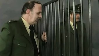 Vintage Islaklık: Magma'Nın Sapık Idrar Oyunu (2005)