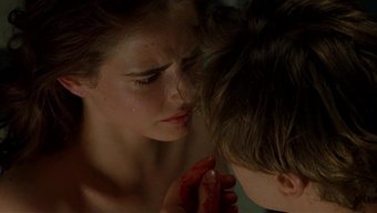 Eva Green'In 2003 Yapımı The Dreamers Filmindeki Duygusal Sahnelerini Izleyin