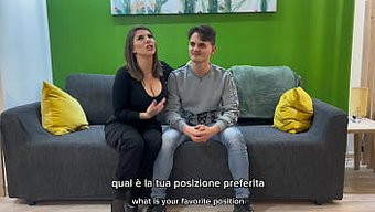 Yeni Gelen, Seçme Oturumunda Sulu Derin Boğaz Veriyor